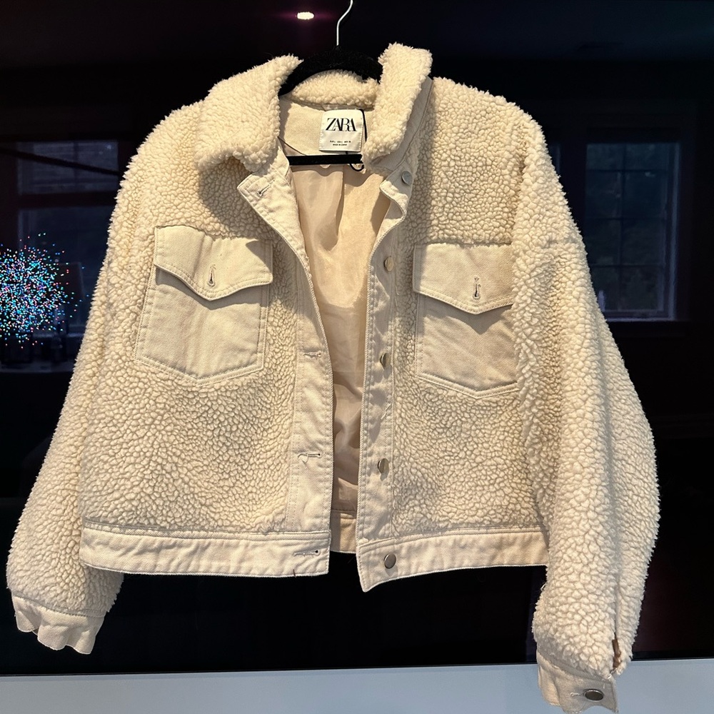 Zara Cropped Sherpa Jacket